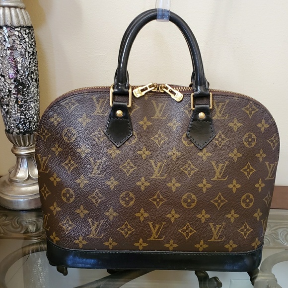 What Does A Real Louis Vuitton Smell Like